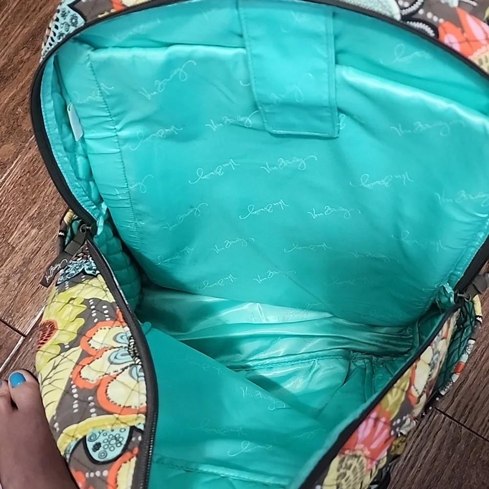 Vera bradley backpack - Picture 5 of 6
